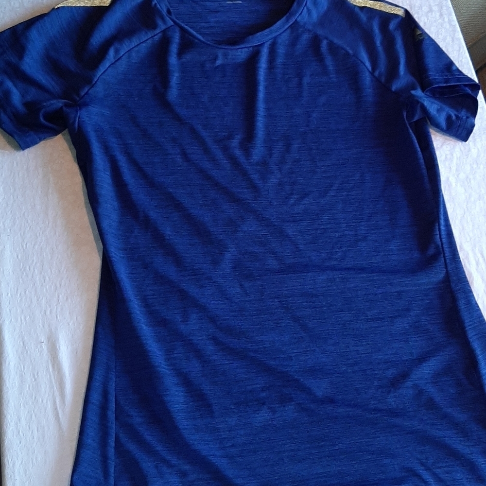 Adidas climalite shirt m